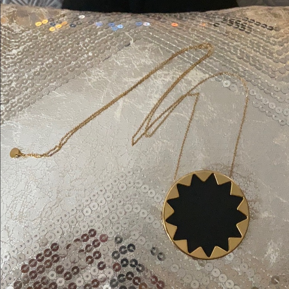 House of Harlow necklace